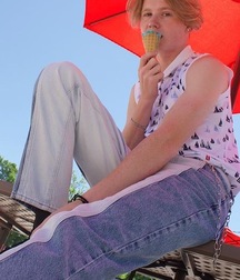 YouTube and TicTok Star @itsevanwade gay porn tube 60a788c991f2e.jpeg