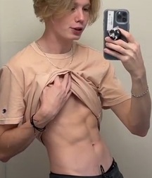 YouTube and TicTok Star @itsevanwade gay porn tube 60a788ea379ba.jpeg