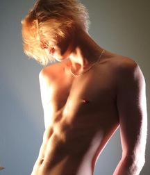 Evan Wade itsevanwade gay porn tube  610e63d8134c3.jpeg