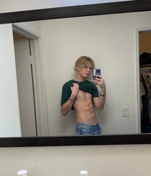 Evan Wade itsevanwade gay porn tube  610e641782359.jpeg