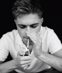 POPStar HRVY straight boys twink tube 610e6520bf981.jpeg