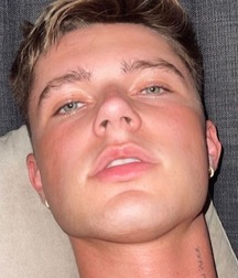 POPStar HRVY straight boys twink tube 610e6526bc8b0.jpeg