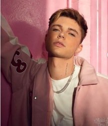 POPStar HRVY straight boys twink tube 610e6528d1632.jpeg