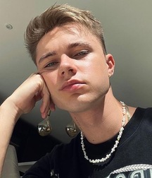 POPStar HRVY straight boys twink tube 610e653306408.jpeg
