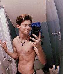 Selfie boys on Saturdays gay porn tube 6120dd543a1db.jpeg