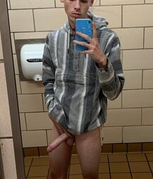 Selfie boys on Saturdays gay porn tube 6120dd5d5a3aa.jpeg