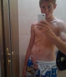 Selfie boys on Saturdays gay porn tube 6120dd9fb0fca.jpeg