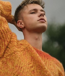 Random Boys gay porn tube 614c752fc45e6.jpeg