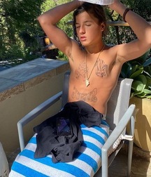 Random Hot Straight (possibly guy) Boys Twink Tube 6182e4c018946.jpeg