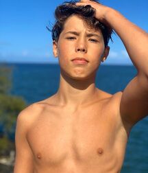Random Hot Straight (possibly guy) Boys Twink Tube 6182e4d749127.jpeg