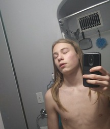 Horny Hunter 18 years old Boys gay porn tube 61c2343f83de3.jpeg