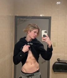 19yo Social Media Star Evan Wade 69 gay porn tube boys 6244a10b28f51.jpeg