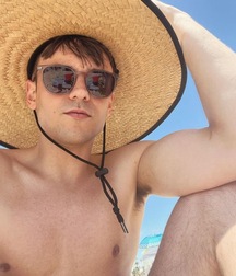 Celeb Kntter 27yo Tom Daley gay porn tube hot boys 6282d7c2dfc2b.jpeg