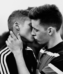 Kissing  5cda8ef803bc3.jpeg