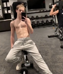 Boyzz 5d009b647b3cb.jpeg