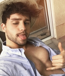 Myself  5d2ecd8b96c08.jpeg