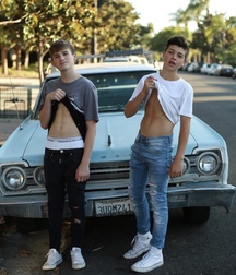 Shirtless  5d37fcdd8178c.jpeg