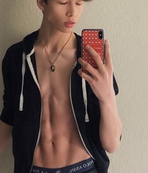 Shirtless  5d37fce826f7a.jpeg