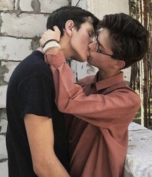 Twinks 5d772f7bc13c3.jpeg