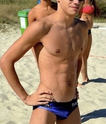 Twinks 5d772f88c3463.jpeg