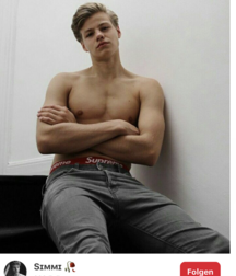 Twinks 5d772f914fbd8.png