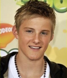Blonde boys  5d83636dbaf9b.jpeg
