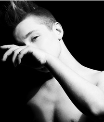 Models  5dc906b729ccd.jpeg