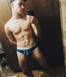 Boys Porn Photos  5e381aaacaf6f.jpeg