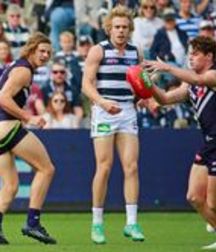 aussie rules footballers 5c85a629acfd3.jpg