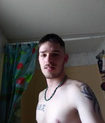 me jeremy.poole age 19 5c86cda9a2579.jpg