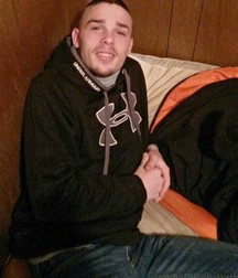 me jeremy.poole age 19 5c8efe84d2777.jpg