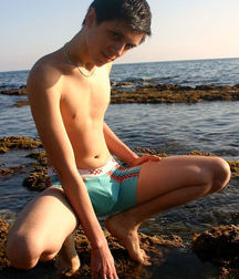 Cute Twinks 5c92daf874bc5.jpg