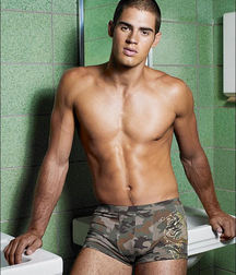 Hot Hunks 02 5c9e99fd6638a.jpg