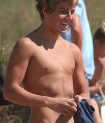 Cute Twinks 003 5ca11f0969a58.jpg