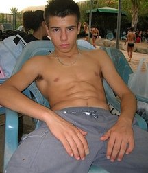 Cute Twinks 003 5ca11f16389b4.jpg