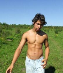 Cute Twinks 004 5ca1264f8c5b0.jpg