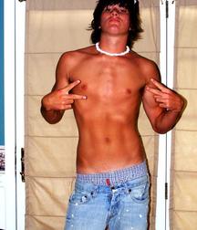 Cute Twinks 004 5ca1266983971.jpg