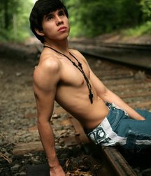 Cute Twinks 005 5ca12b4a60e03.jpg