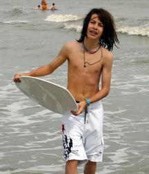 Cute Twinks 007 5ca1310c65894.jpg