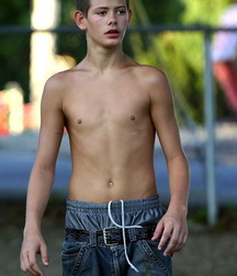 Cute Twinks 010 5ca25fd8ba1fb.jpg