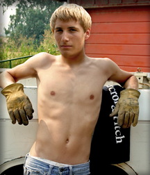 Cute Twinks 011 5ca263c694c88.jpg