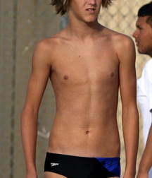 Cute Twinks 017 5ca3b17e03e28.jpg