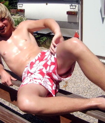 Cute Twinks 019 5ca3c6b533a38.jpg