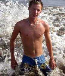 Cute Twinks 036 5ca8dee5982b7.jpg