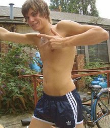 Cute Twinks 038 5ca902ffeb69f.jpg