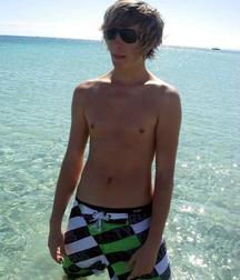 Cute Twinks 038 5ca9032b1366b.jpg