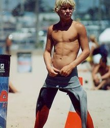 Cute Twinks 039 5ca9073687667.jpg