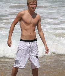 Cute Twinks 047 5cab999ebb888.jpg
