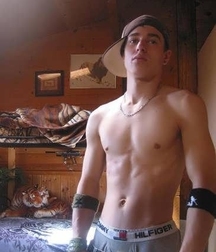 Cute Twinks 055 5cad0553a9b95.jpg