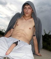 Cute Twinks 057 5cad10e9208a1.jpg